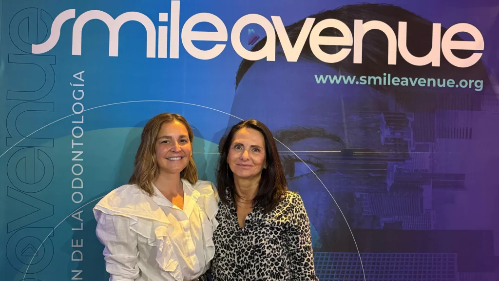 SmileAvenue presente en el Primer Encuentro de Odontólogos Generales de Clínica Everest